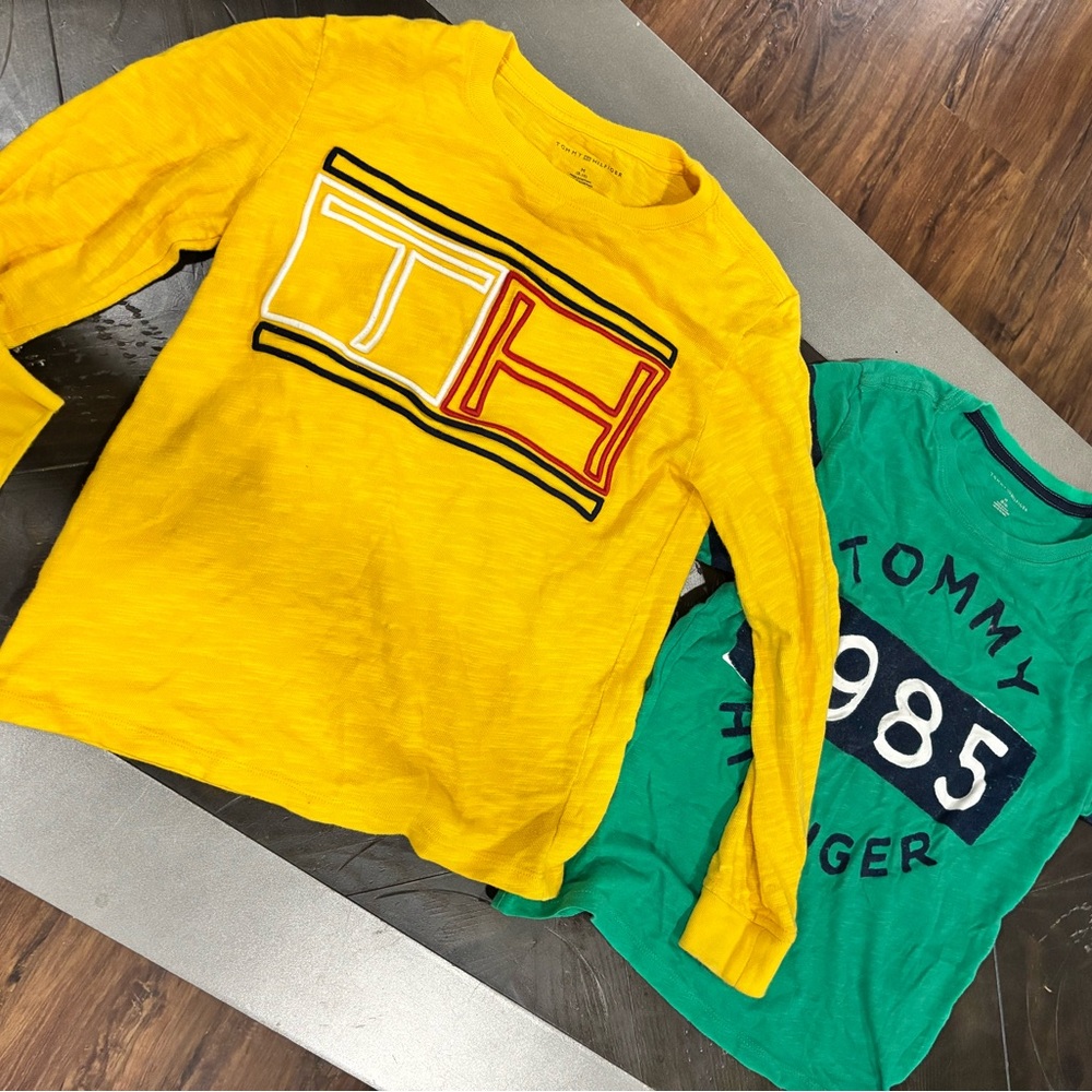 I’m selling a long sleeve and short sleeve boys, Tommy Hilfiger shirt